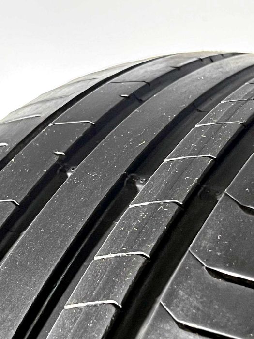 Pneus Pirelli Pzero PZ4 - 245/40/21 - Excelentes