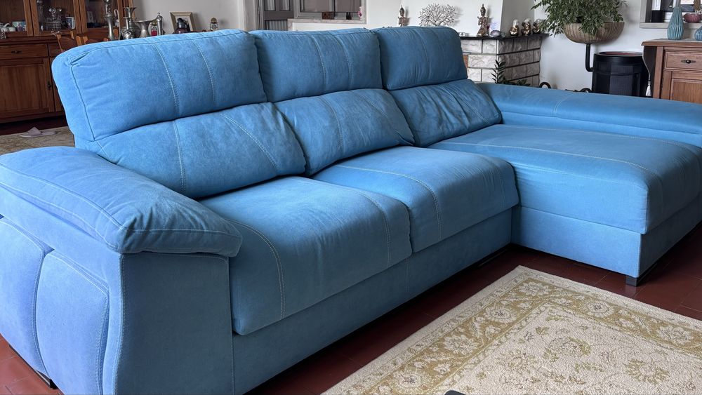 Sofa com chaise longue + 2 lugares