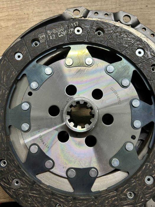 Продам комплект сцепления BMW 316TI E46 N42B18 МКПП