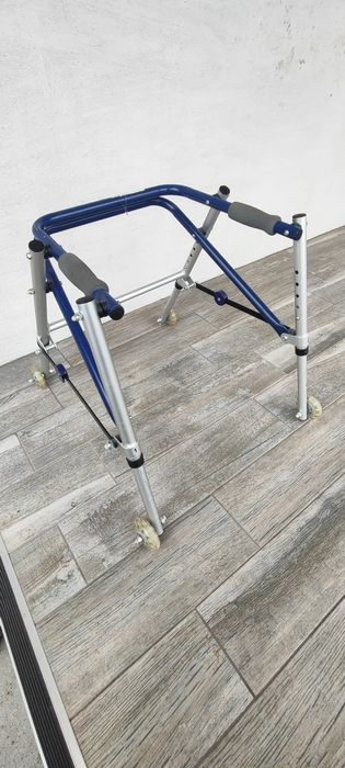 Ходунки дитячі Medihill