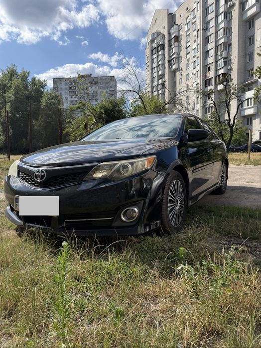 Toyota Camry, 2014