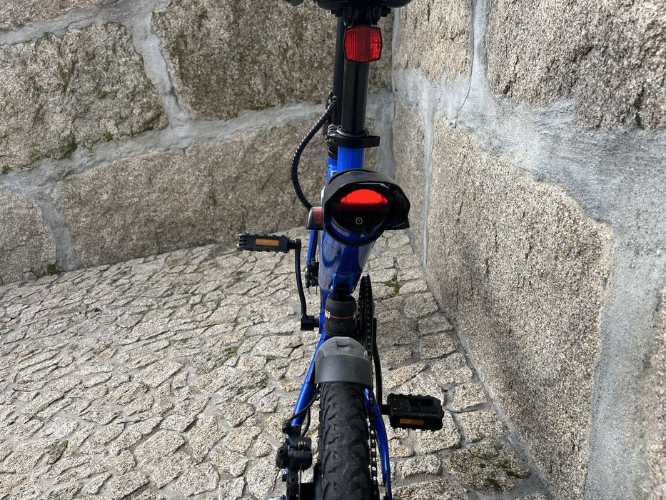 Bicicleta eléctrica dobracel