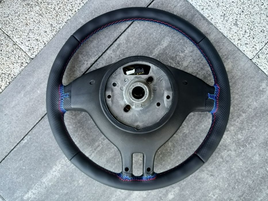 Jak nowa kierownica Sport z multifunkcją BMW E46 E39 E38 polift X5 E53