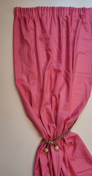 Zasłona IKEA z upieciem 145x250 różowa