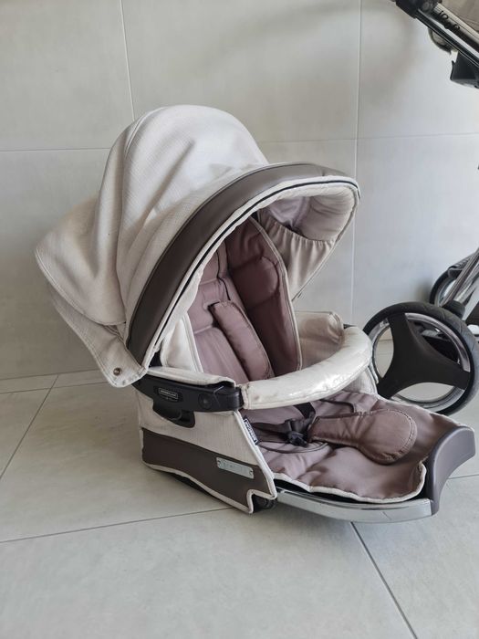 Conjunto carrinho bebé