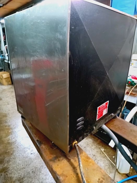 Máquina de lavar chávenas cesto 37