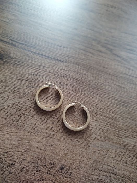 Złote kolczyki p.333