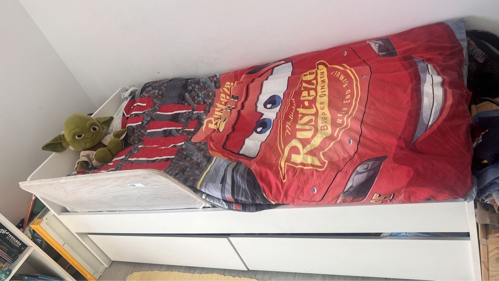 Cama de criança com colchao