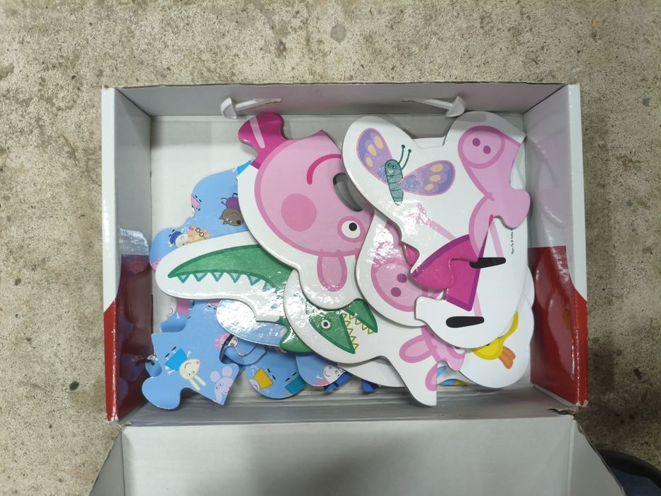 Puzzle świnka Peppa 2+, na prezent
