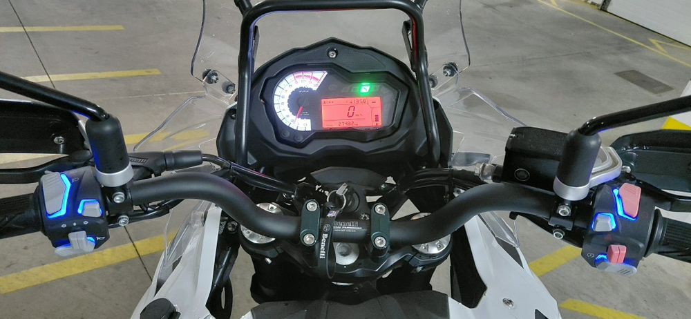 Benelli TRK 502 Impecável