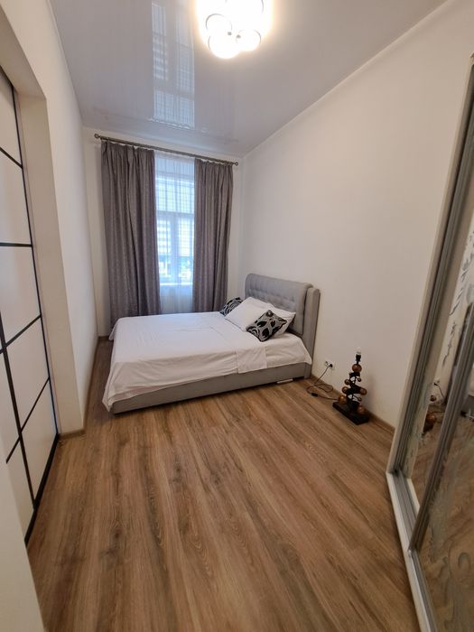 Подобово Двокімнатні апартаменти у центрі міста Чорновола