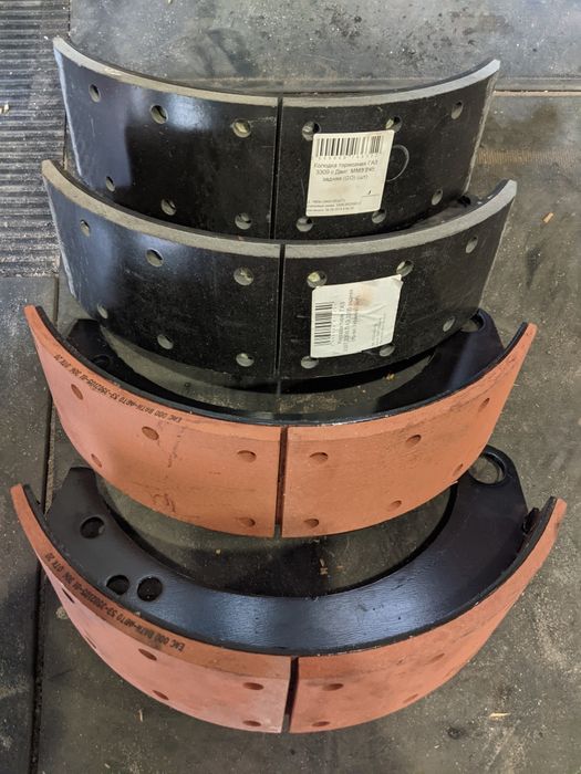 Гальмівні колодки та робочі гальмівні циліндри ПАЗ, ГАЗ