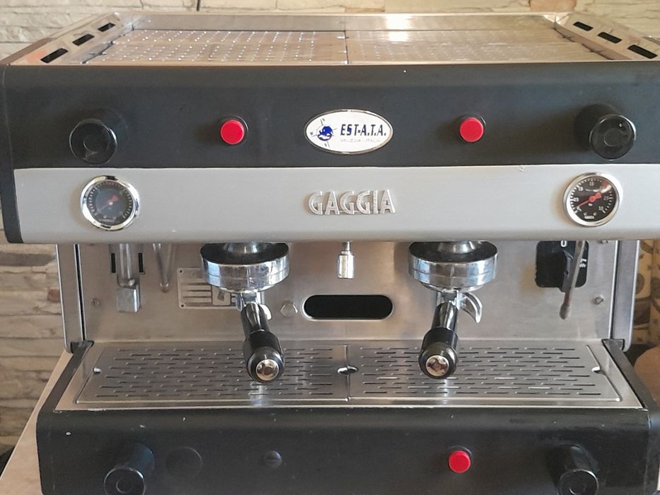 Кавомашина професійна