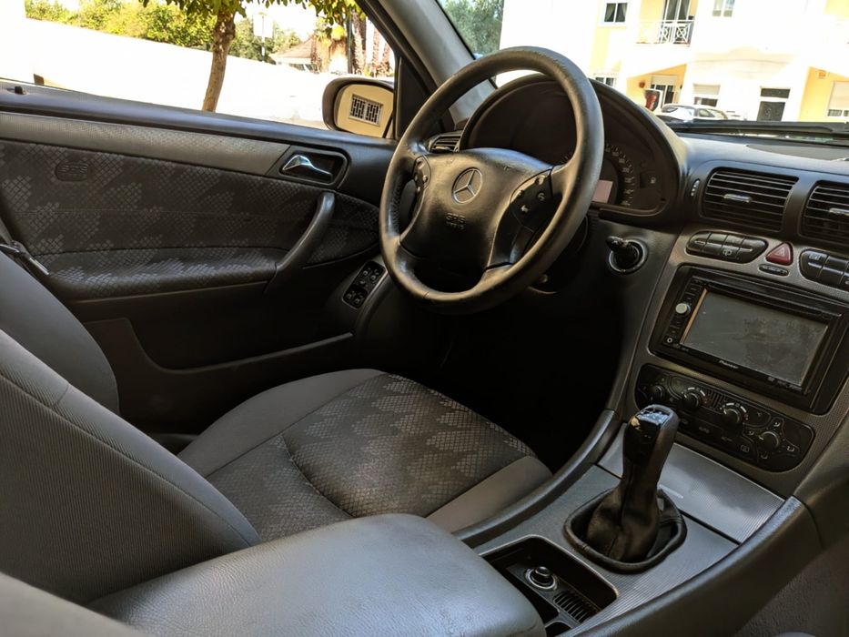 Mercedes C220 CDI Avantgarde 2004