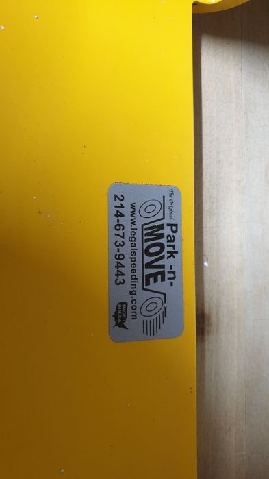 Apoio estacionamento mota