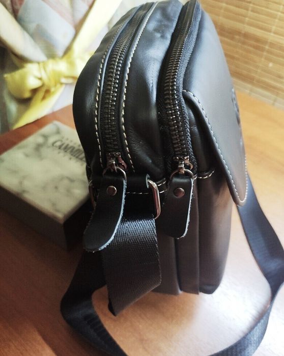 Кожаная мужская Сумка-Барсетка. На плечо.  Черная.