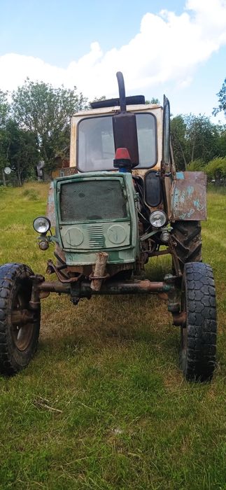 Продам трактор ЮМЗ -6