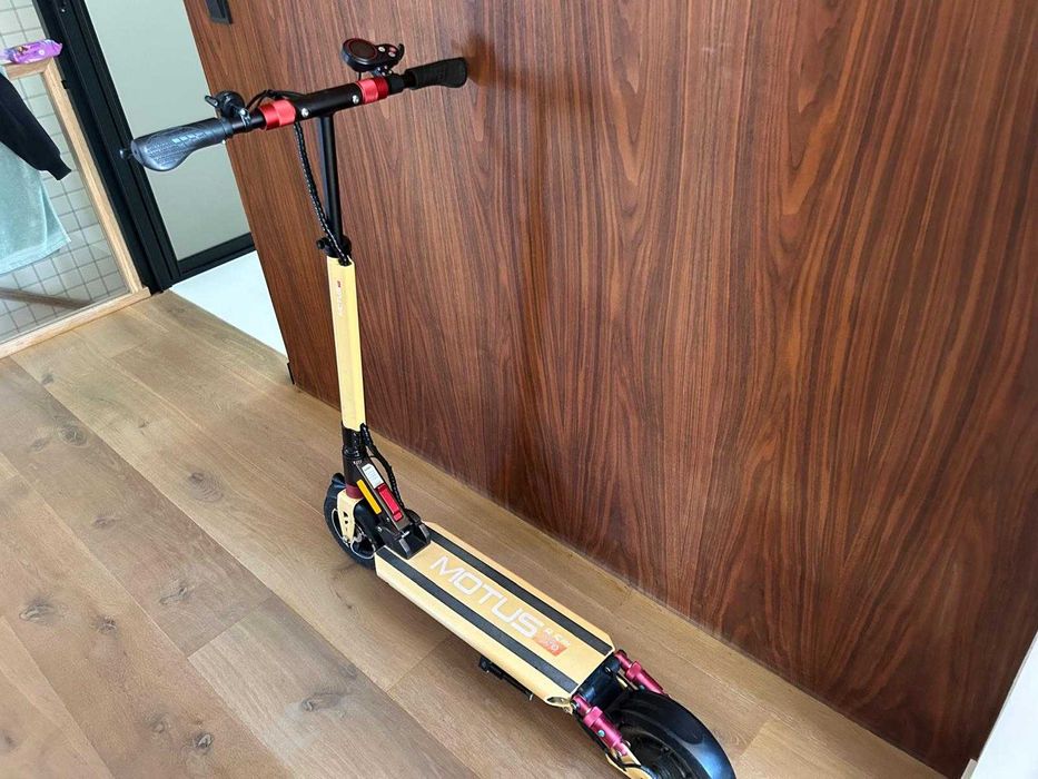 Hulajnoga Motus 8.5 lite pro