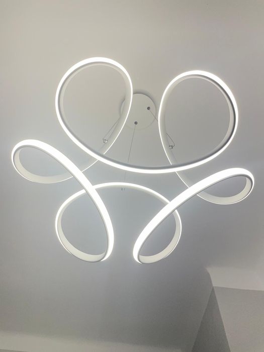 Lampa sufitowa wisząca led