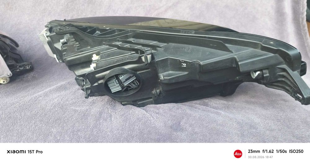 Reflektor przedni Volvo S60 III 2019