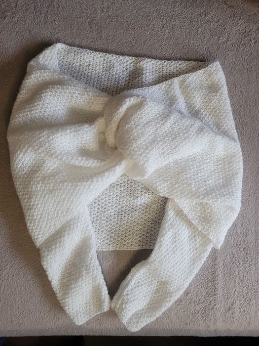 Biala etola slubna z rękawkami