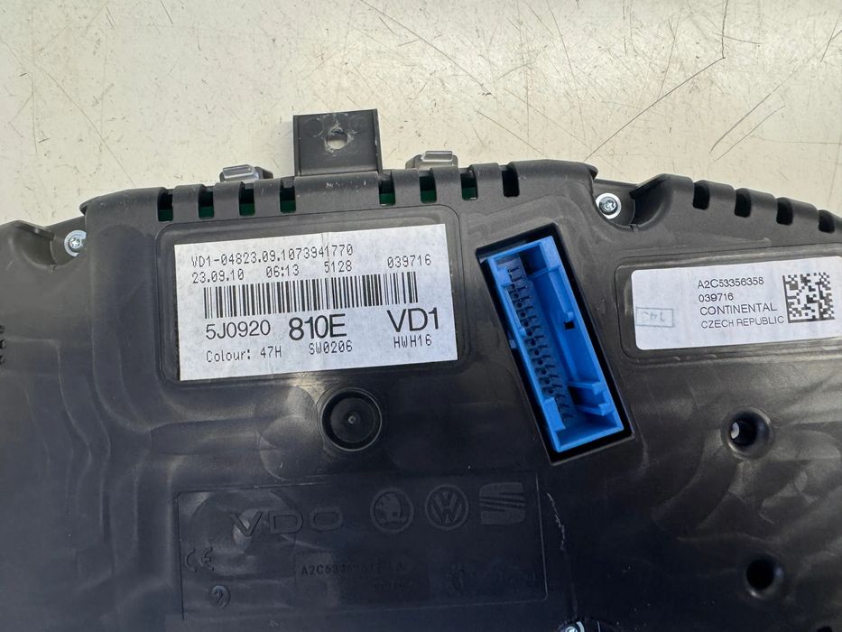 Skoda Fabia II Lift 1.2 TSI Licznik Zegary 5J0920810E