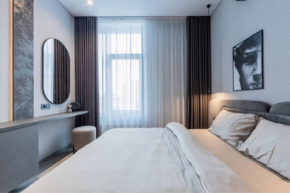 Без% Андрея Верхогляда 11в Новопечерские липки  Печерск Драгомирова