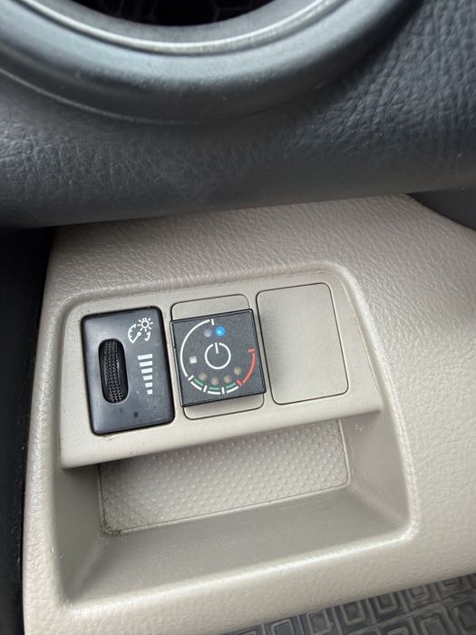 Tayota RAV4 2006