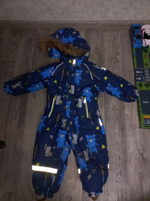 Продам комбінезон 98