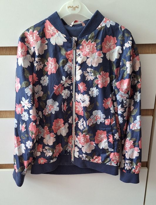 Бомпер для дівчинки