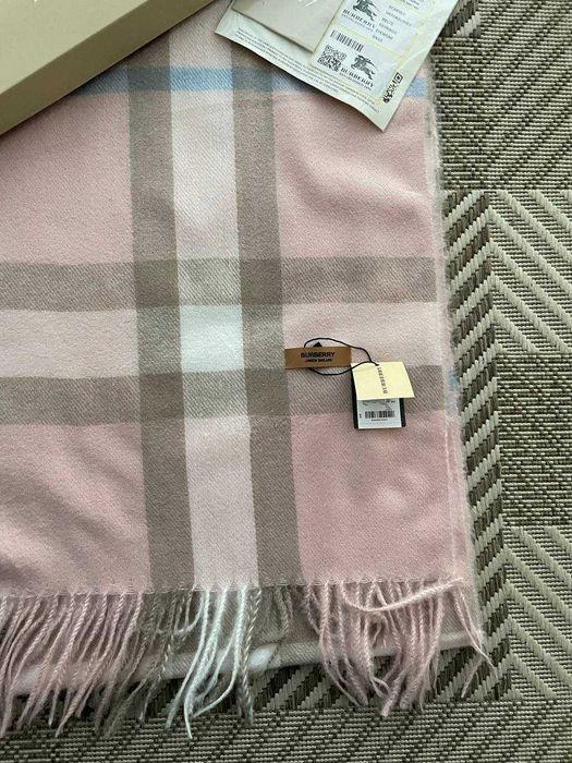 Шарф Burberry Pink кашеміровий