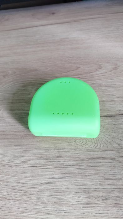 Pojemnik pudełko dzieci  aparat ortodontyczny