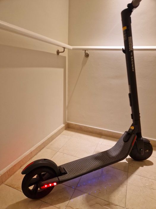 Vendo trotinete eletrica Ninebot by Segway
