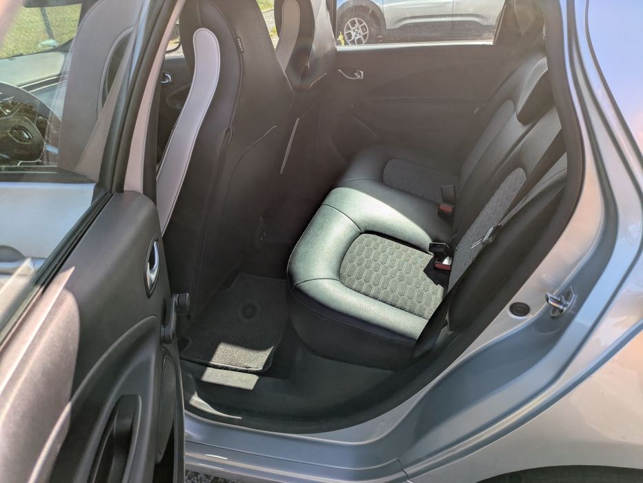 Alugo Renault Zoe 50 TVDE