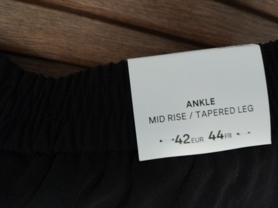 Spodnie damskie czarne