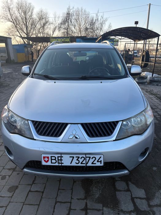 Mitsubishi outlander 2009, дизель 2.0