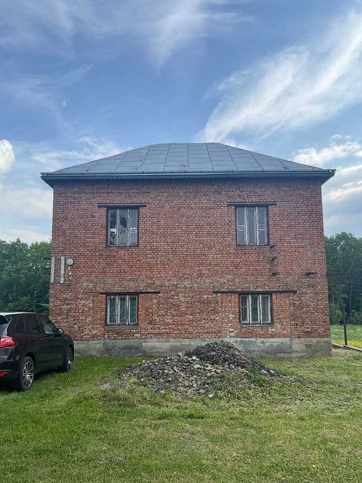 Будинок з ремонтом с. Клубівці 50сот.землі