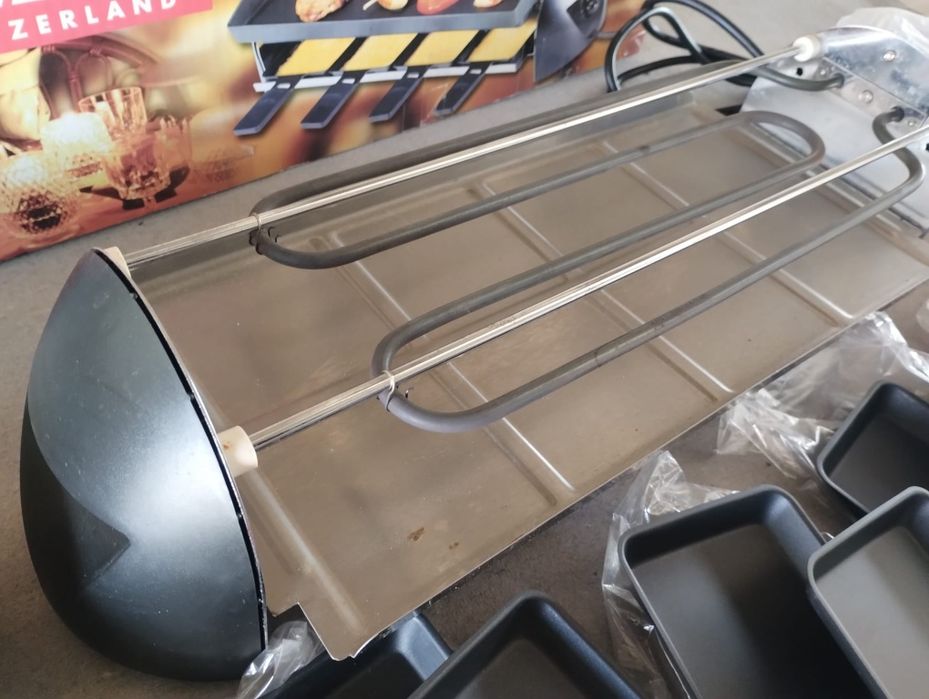 Zestaw grill i raclette elektryczny Trisa 8-osobowy