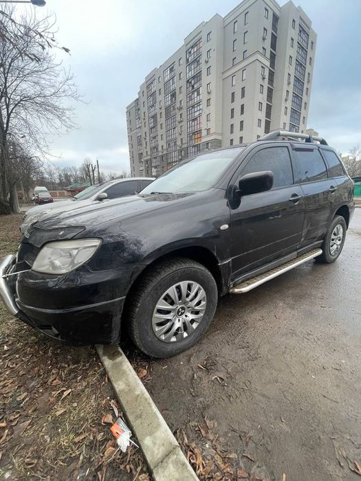 Продам Мисубиси аутлендер