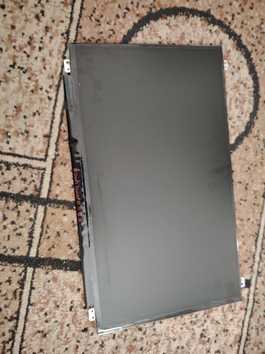 матриця  B156XW04 V.5   в ідеальному стані