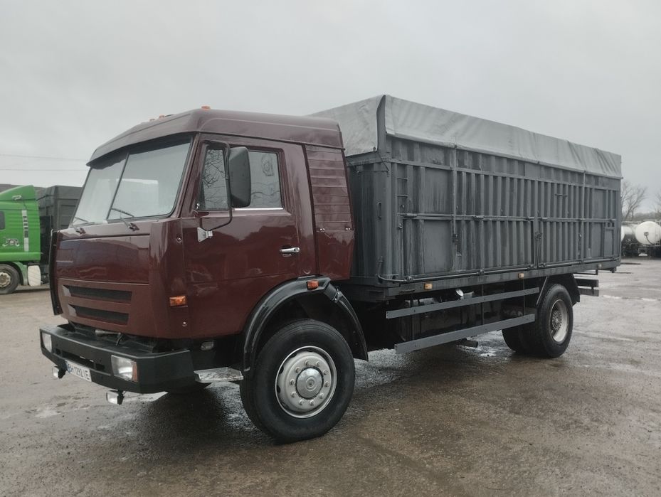 Продам КамАЗ бортовой, распашонка