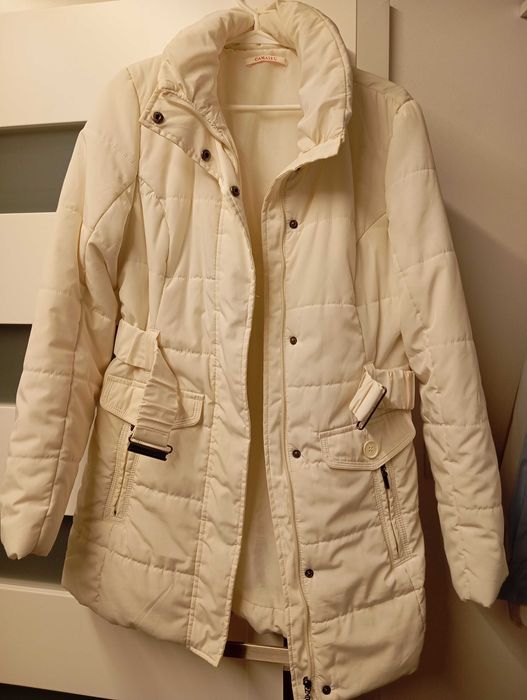 Kurtka zimowa Camaieu rozmiar 40/L ecru/biała