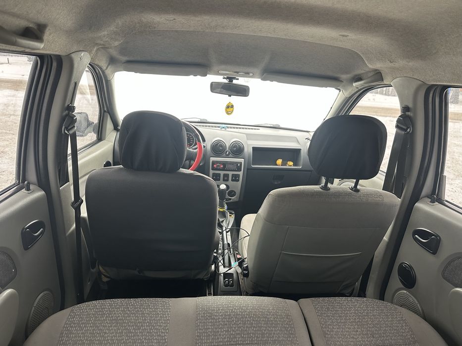 Dacia Logan MCW 1.6 газ /бензин