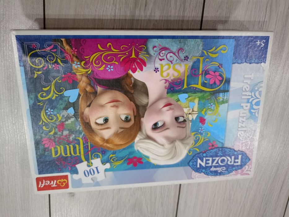 Trefl puzzle Kraina Lodu