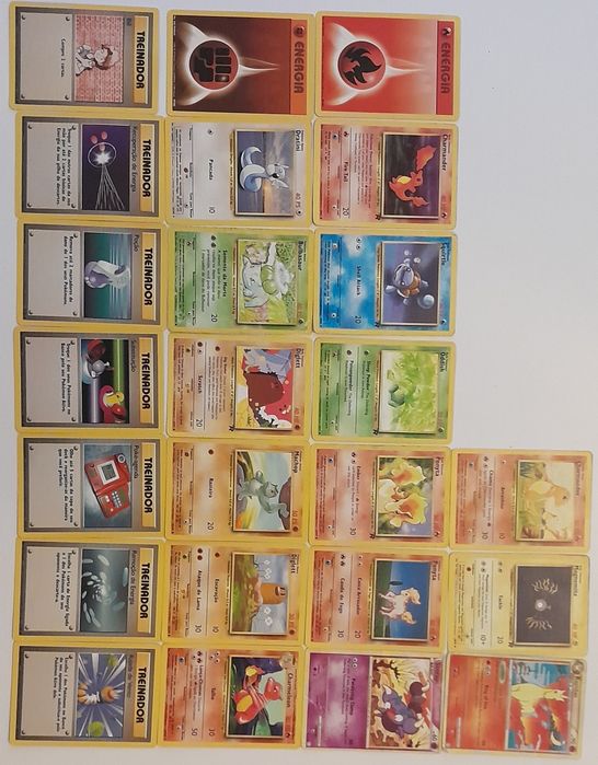 cartas pokemon e tazos