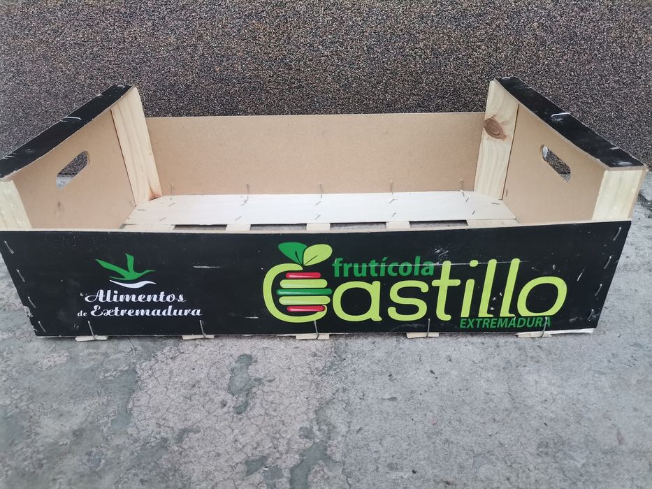 Skrzynki drewniane 50cmx30cm/15cm na ogórki, cukinie warzywa owoce