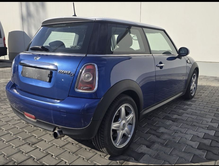 Mini cooper d 1.6 — photo 2