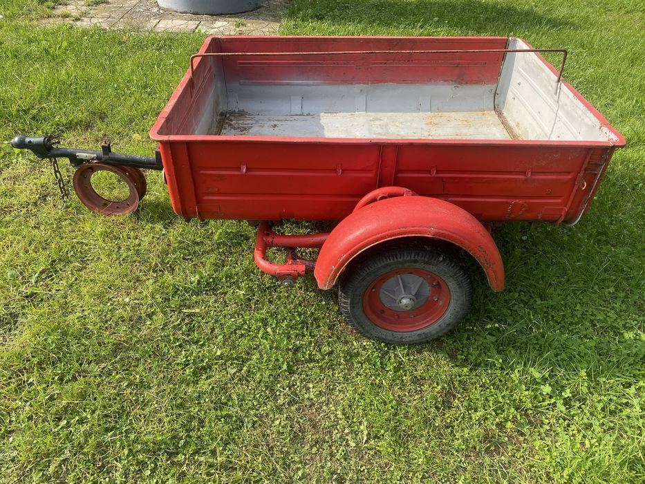 Причеп легковий r10 колеса