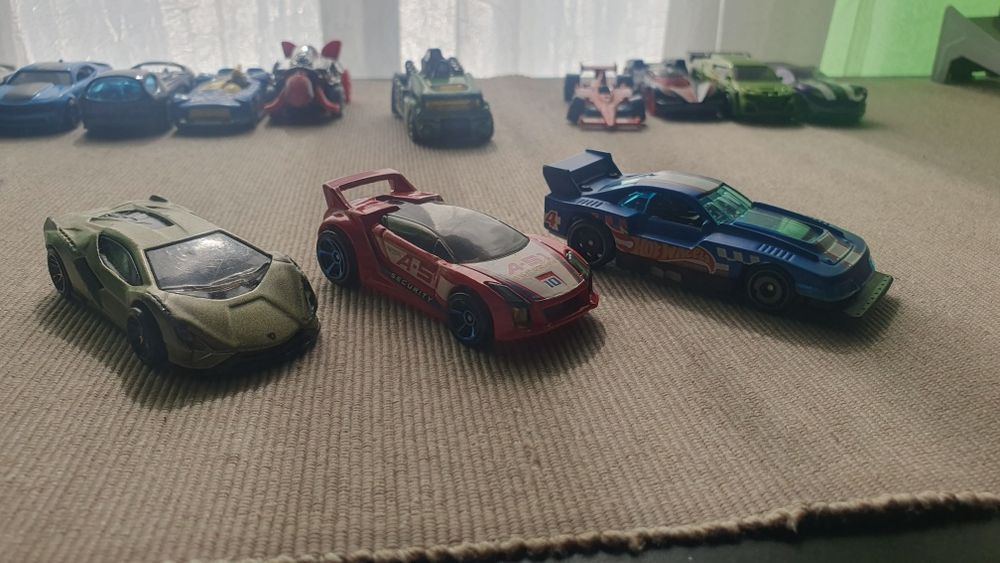 Conjunto Hot Wheels