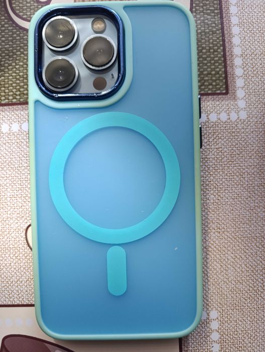 Telefon iPhone 13 pro uszkodzony